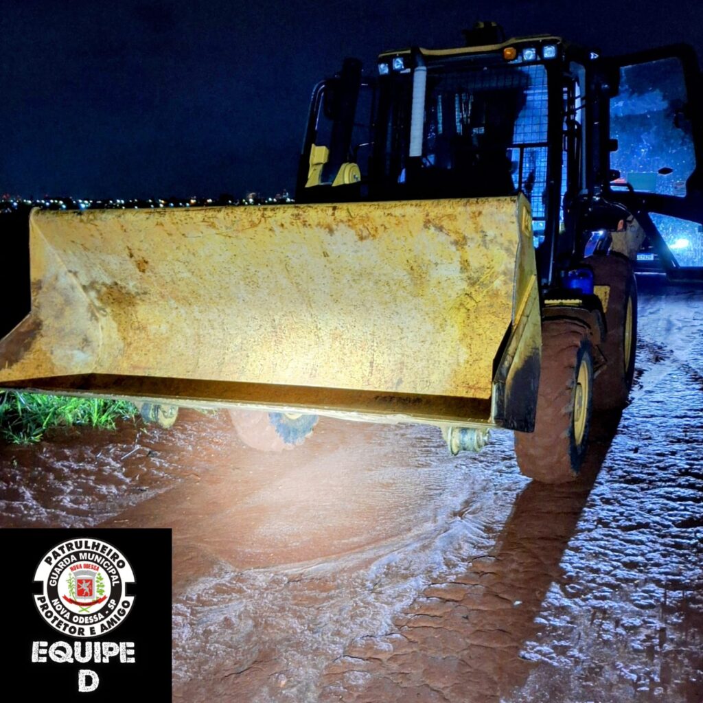 Gcm nova odessa prende dois suspeitos em flagrante e recupera retroescavadeira 2025 03 12 c