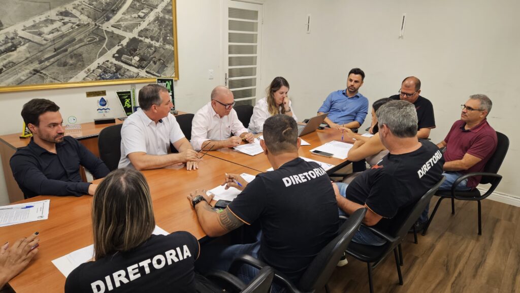 Reunião dissídio coletivo 2025 servidores pmno x sindicato sspmano 2025 03 20 (28)