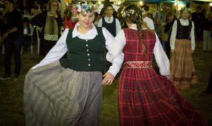 3 apresentação de dança na festa ligo