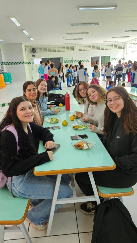 Merenda escolar da pmno x visita alunos nutrição da etec hortolândia 2025 05 29 (3)
