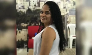 1290775355 carine carvalho