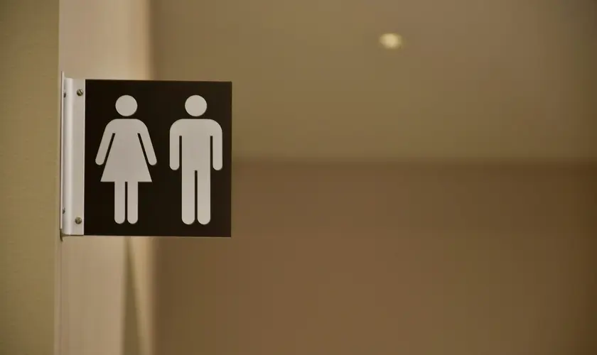 1956677686 banheiros