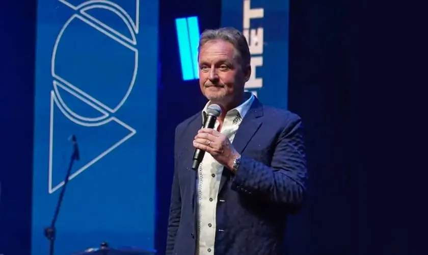 879969470 leif hetland em ministracao no voa 2025