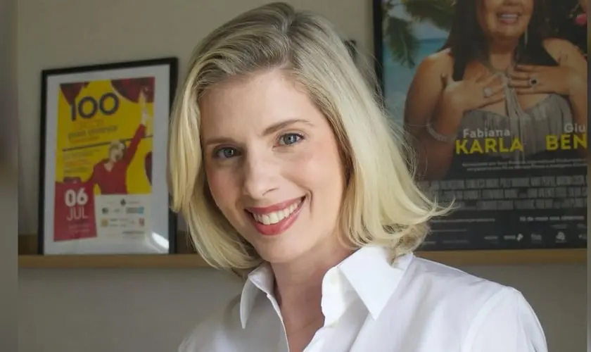 926580966 dani valente